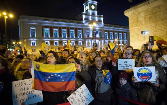 Protestas de venezolanos el fin de semana en Madrid, exigiendo una posición más dura de la UE contra el régimen de Nicolás Maduro.FOTO efe