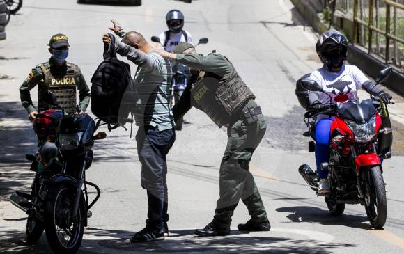 Las autoridades tienen vigilancia focalizada en los sitios más críticos del Aburrá. FOTO julio césar herrera