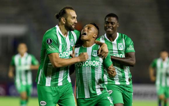 Hernán Barcos tuvo un buena presentación. Gómez fue el mejor de la cancha por tercer juego en línea. FOTO EFE