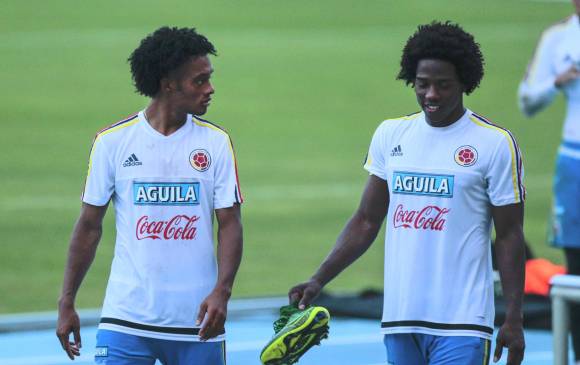 Carlos Sánchez, último fichaje del Fiorentina, aseguró que su compañero de selección Juan Guillermo Cuadrado, lo animó a aceptar la propuesta de la “viola”. FOTO COLPRENSA