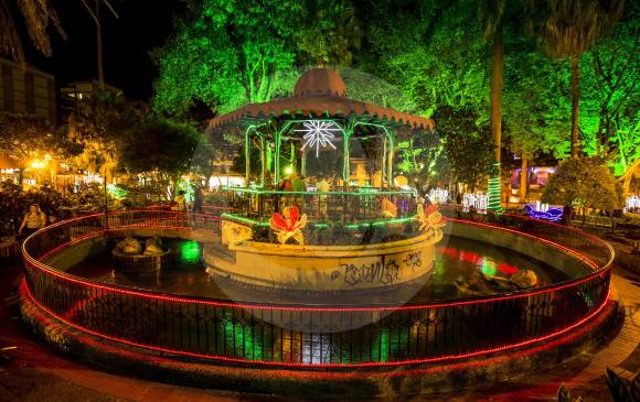 El kiosko, la estructura central del parque, está abierto al público para quien desee recorrerlo. FOTOS Jaime Pérez