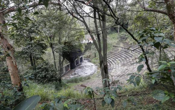 Así luce hoy el Teatro Carlos Vieco.