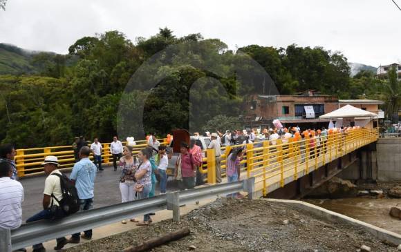 El nuevo puente reactivará la economía de la zona. FOTO CORTESÍA GOBERNACIÓN