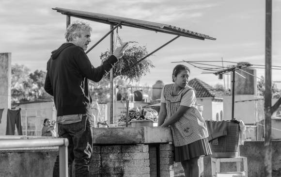Roma, la más reciente producción del mexicano Alfonso Cuarón (Gravity, Y tu mamá también, Harry Potter y el prisionero de Azkaban), fue producida por Netflix y acaba triunfar en Venecia. Es una de las favoritas al Óscar a Mejor película extranjera. FOTO netflix