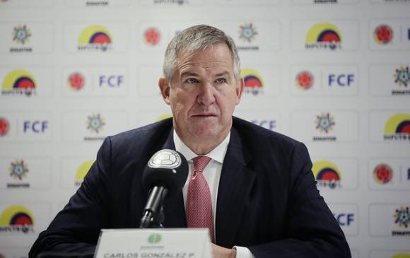 A través de un comunicado, la Asociación Colombiana de Futbolistas, Acolfutpro, denunció que algunos clubes del fútbol profesional colombiano buscan reducir los salarios de los jugadores. El anuncio se da en medio de la emergencia nacional que se vive por el coronavirus que ha golpeado fuertemente la economía de los distintos sectores. Resultado de imagen de acolfutpro