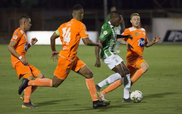 Nacional visitó a Envigado, que lo goleó. FOTO EDWIN BUSTAMANTE Nacional visitó a Envigado, que lo goleó. FOTO EDWIN BUSTAMANTE