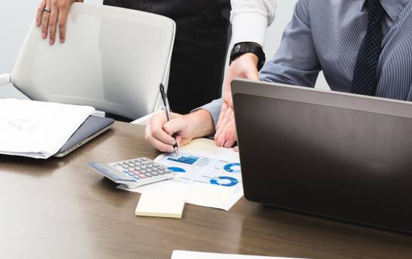 Pagos, ajustes normativos, avances tecnológicos son tareas de los empresarios. FOTO: Shopify Partners from Burst
