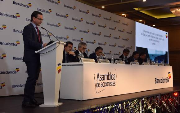 El presidente del banco, Juan Carlos Mora es optimista con este año a pesar de la coyuntura electoral. FOTO CORTESÍA BANCOLOMBIA