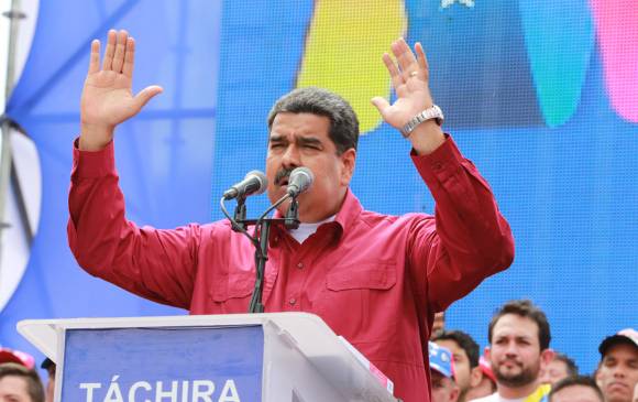 En el discurso que profirió durante un acto electoral en el estado Táchira, Maduro afirmó “nos importa un carajo Santos”. FOTO EFE