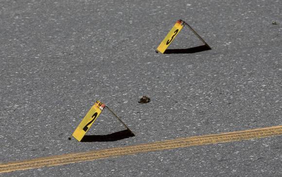 Durante la noche del pasado sábado, un ataque sicarial habría dejado tres personas muertas y dos más heridas. Foto: Santiago Mesa Rico