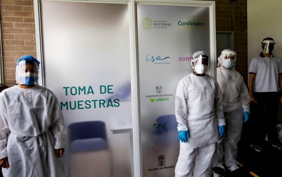 Las pruebas gratuitas de covid-19 se harán en las estaciones Niquía, San Antonio, Poblado y Sabaneta del sistema de transporte. FOTO: JAIME PÉREZ Las pruebas gratuitas de covid-19 se harán en las estaciones Niquía, San Antonio, Poblado y Sabaneta del sistema de transporte. FOTO: JAIME PÉREZ