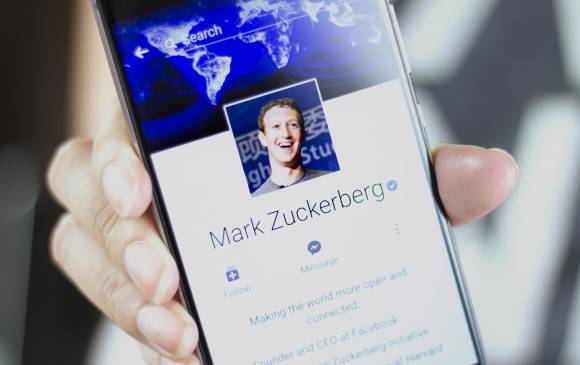 Este año no empezó bien para Facebook. Su creador, Marc Zuckerberg dice que será un reto. Foto: Sstock