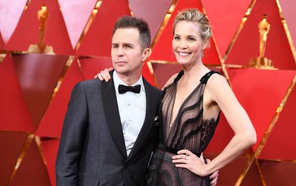 Sam Rockwell y su esposa en la alfombra roja. FOTO AFP Sam Rockwell y su esposa en la alfombra roja. FOTO AFP