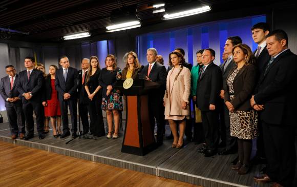 La reunión con el Partido Conservador fue la primera de una cruzada del Gobierno por mejorar las relaciones con las bancadas de coalición y las independientes. FOTO Cortesía