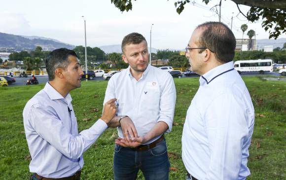 Los mandatarios electos piden celeridad y que se destinen los recursos para intercambio vial en Mayorca. <b>FOTOS: </b>Edwin Bustamante