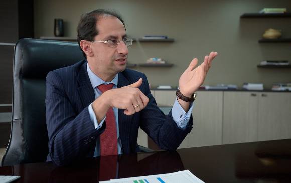 José Manuel Restrepo, ministro de Comercio, Industria y Turismo, aseguró que un crecimiento de 10,4 % en las exportaciones muestra una recuperación de la industria. Foto: Colprensa