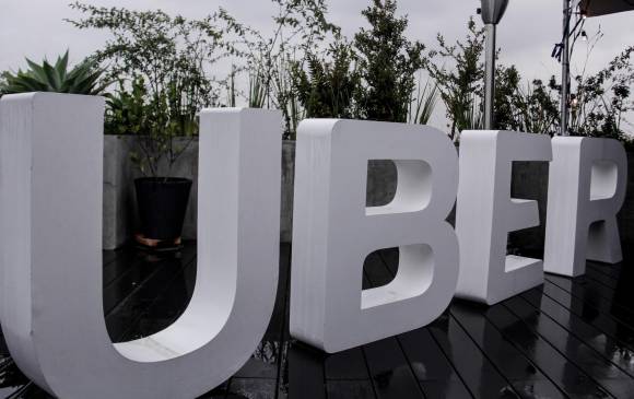 Uber anunció la salida del país a partir del próximo 31 de enero. FOTO COLPRENSA