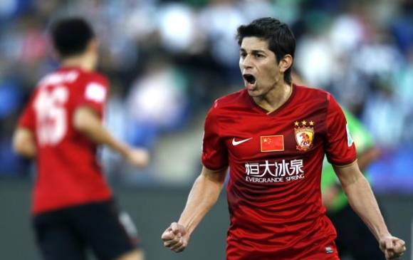 ¿Cuánto ganan los futbolistas mejor pagados en China?
