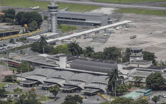 Aeropuerto Olaya Herrera opera con normalidad