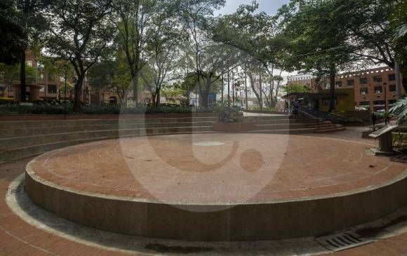 En total, el parque pasó 200 días cerrado. Los trabajos iniciaron el 28 de abril y las lonas se retiraron el jueves pasado. FOTO CAMILO SUÁREZ