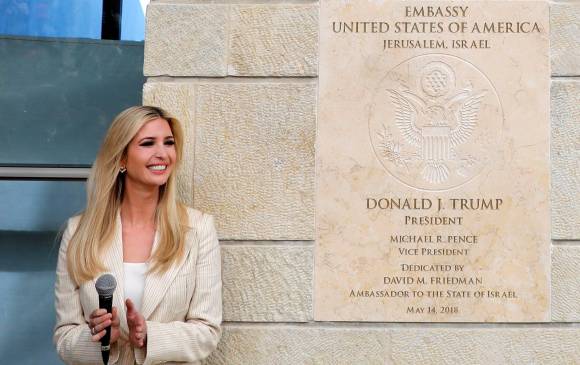 Ivanka Trump, en la apertura de la embajada en Jerusalén. FOTO EFe y Reuters