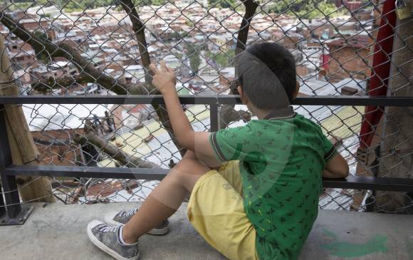 La comuna 13 está ubicada en el occidente de Medellín y tiene más de 100.000 habitantes. FOTO EDWIN BUSTAMANTE RESTREPO