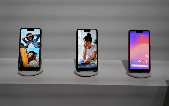 Así se ven los teléfonos Pixel recién lanzados por Google. FOTO: AFP