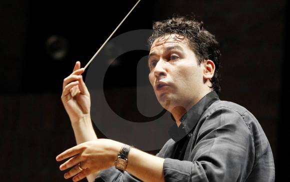El músico colombiano es uno de los mejores directores de orquesta del mundo. FOTO Jaime pérez munévar