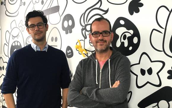 Cofundadores de Brainz, Jairo Nieto (izq.) y Alejandro González no revelaron el monto de la negociación con JamCity por cláusulas de confidencialidad. Ahora trabajan para ellos. FOTO CORTESÍA BRAINZ