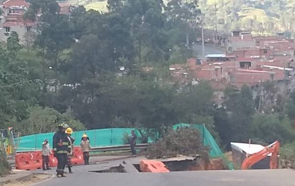Así quedó el tramo de la vía entre Itagüí y el corregimiento San Antonio de Prado, FOTOS: cortesía. Así quedó el tramo de la vía entre Itagüí y el corregimiento San Antonio de Prado, FOTOS: cortesía.