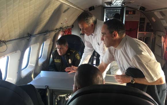 Sobrevolaron la ciudad para ajustar detalles. FOTO CORTESÍA.