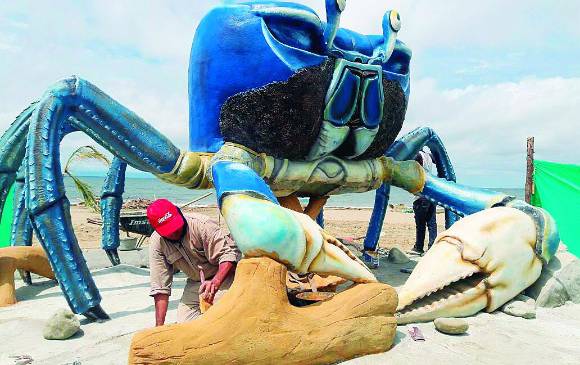 Cangrejo azul: Fue instalada en 2016 en Playa Dulce, Turbo, y resalta la importancia de esta especie que es patrimonio cultural y gastronómico de esta localidad. FOTO archivo Cangrejo azul: Fue instalada en 2016 en Playa Dulce, Turbo, y resalta la importancia de esta especie que es patrimonio cultural y gastronómico de esta localidad. FOTO archivo