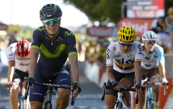 Carlos Betancur (izq.), ciclista del Movistar. FOTO COLPRENSA