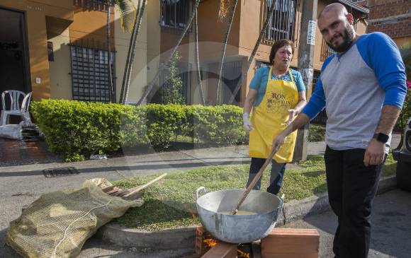 El plan de hacer natilla en familia