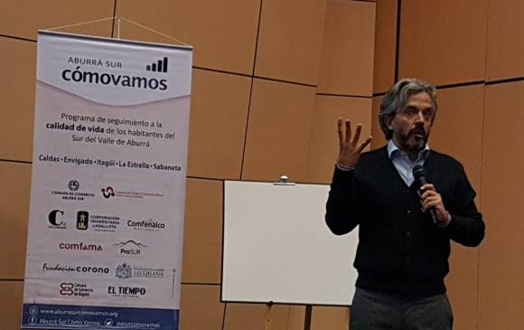 Juan Daniel Oviedo, director del Dane, durante la exposición en la mesa de trabajo del programa Aburrá Sur Cómo Vamos. FOTO ISOLDA MARÃA VÃLEZ H.