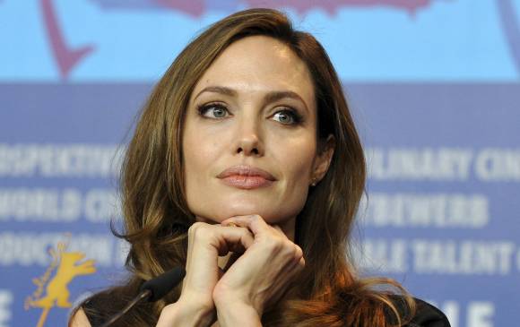 Angelina Jolie dijo que los médicos le informaron de que tenía un 50 por ciento de riesgo de padecer cáncer de ovarios. FOTO Reuters