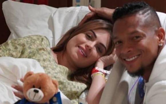Fredy Guarín acompañó a Sara en su trabajo de parto. FOTO Instagram @jacoboguarinuribe