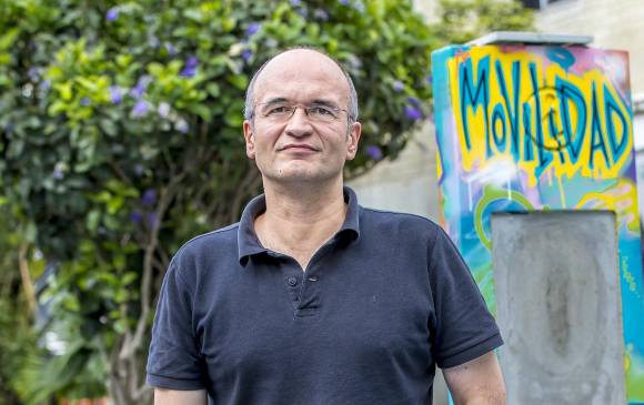 Julián David CorreaAutor del libro Veinte viajes