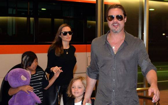 Pitt no ha visto a sus tres hijos biológicos y los tres adoptados con Jolie desde su separación el 15 de septiembre. FOTO AFP