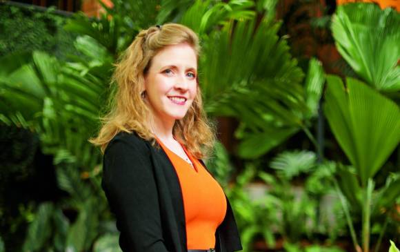 El próximo año Cheryl Platz lanzará su libro Design beyond devices, que trata sobre cómo integrar cada vez más sentidos en la relación entre los usuarios y sus dispositivos. FOTO esteban vanegas