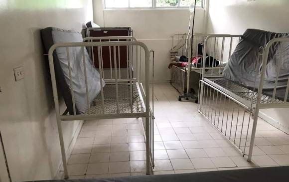 Esta es la sala de la Unidad de Cuidados Intensivos en el hospital de Leticia. Personal de salud contactado por EL COLOMBIANO, dice que no hay recursos para atender la emergencia. FOTO cortesía