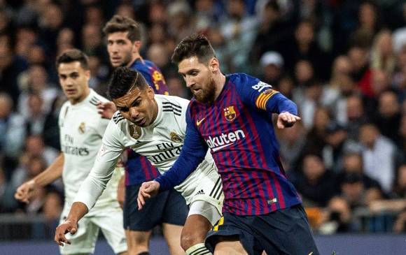 El partido, que se jugaría en el Camp Nou este sábado, se aplazaría hasta diciembre. FOTO EFE