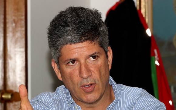 El vicealcalde de Desarrollo Económico de Medellín, Luis Felipe Hoyos, defiende que al comparar trimestres móviles continuos de 2015, el desempleo está bajando en la ciudad. FOTO Julio C. Herrera