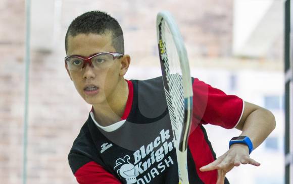 Mateo Restrepo Pedraza, número uno del ranquin nacional en la categoría sub-15. FOTO julio césar herrera