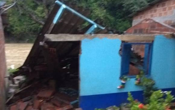 Creciente del Cauca por destaponamiento de túnel dejó 600 damnificados