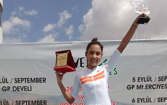 Ciclista colombiana gana el Grand Prix Develi en Turquía