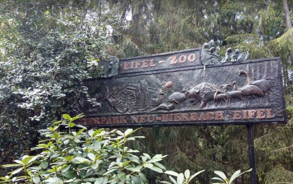 Entrada al zoológico Eifel. Tomada de Google Maps