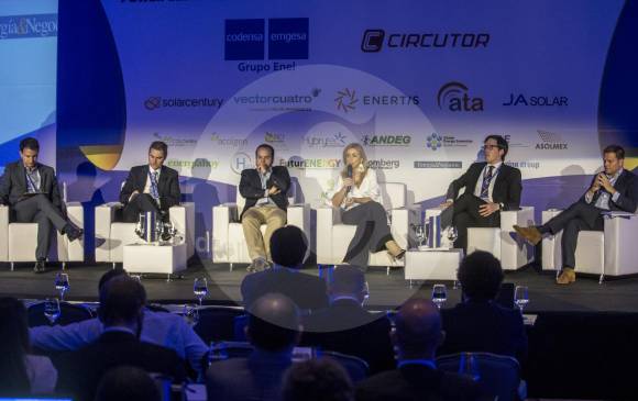 Según la firma XM, que administra el mercado eléctrico del país, los hogares pagaron en abril de este año cada kilovatio a un promedio mensual de 188 pesos. FOTO Julio César Herrera