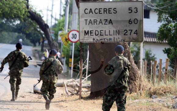 La Gobernación conformó una mesa de trabajo con Ejército y Policía para restablecer la seguridad. FOTO Manuel Saldarriaga
