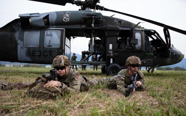 Tropas De Ee Uu Y Colombia Entrenan A La Par En Tolemaida Tropas De Ee Uu Y Colombia Entrenan A La Par En Tolemaida